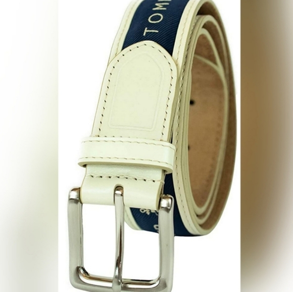 🌞Tommy Hilfiger Men's Belt - Picture 2 of 4